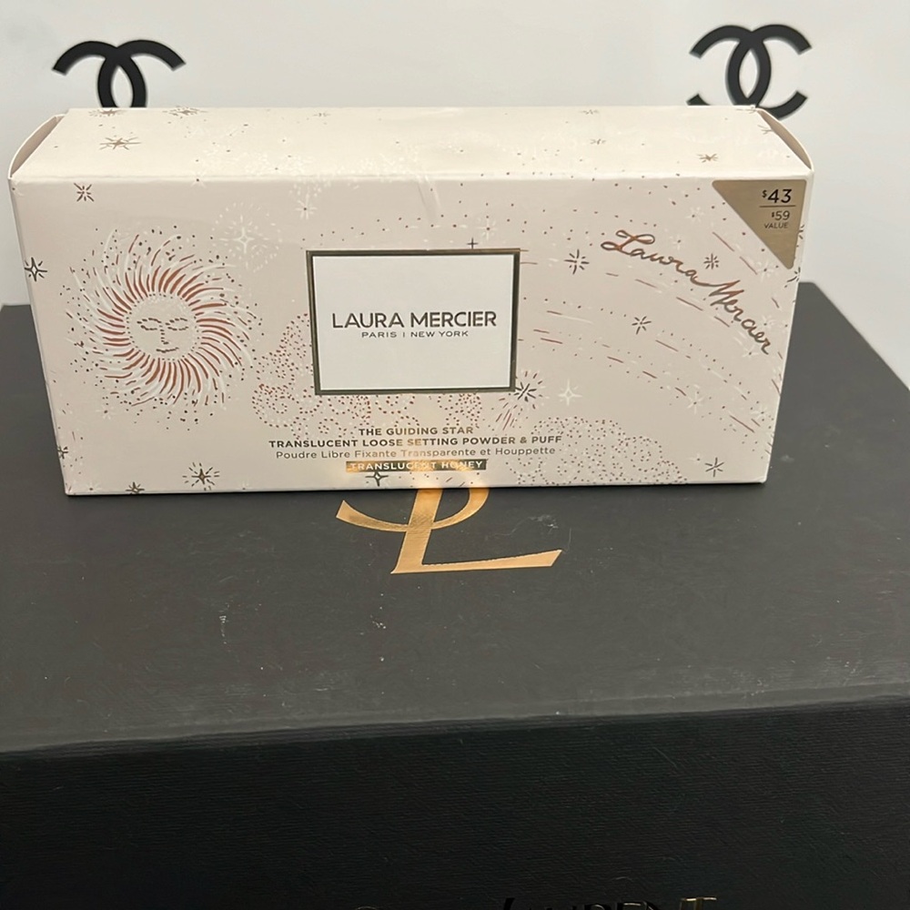 Laura Mercier
